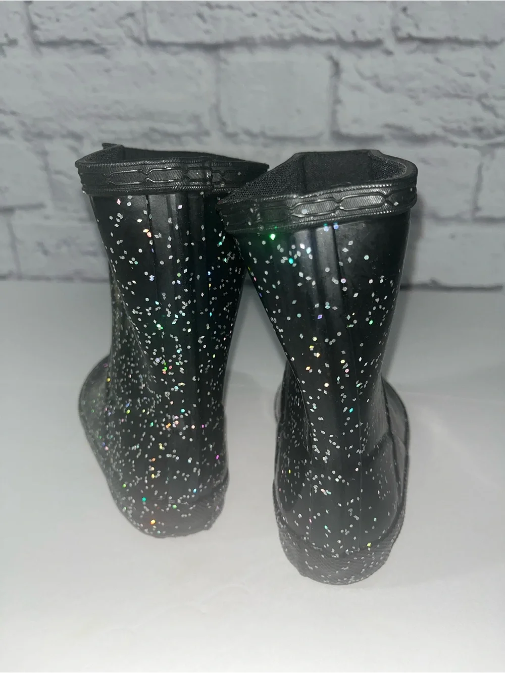 Toddler Girl Starcloud Black Hunter Rain Boot Size 6.  Like new glitter